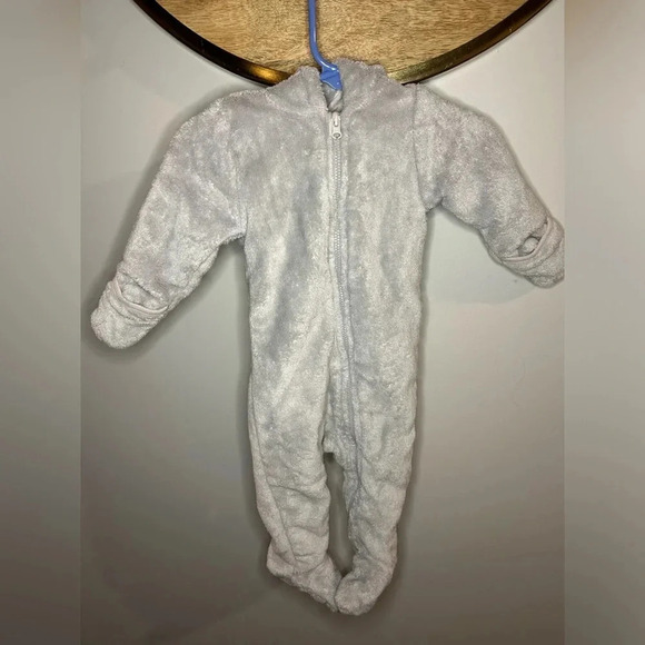 george snow suit  size 6-9 months - Picture 1 of 4